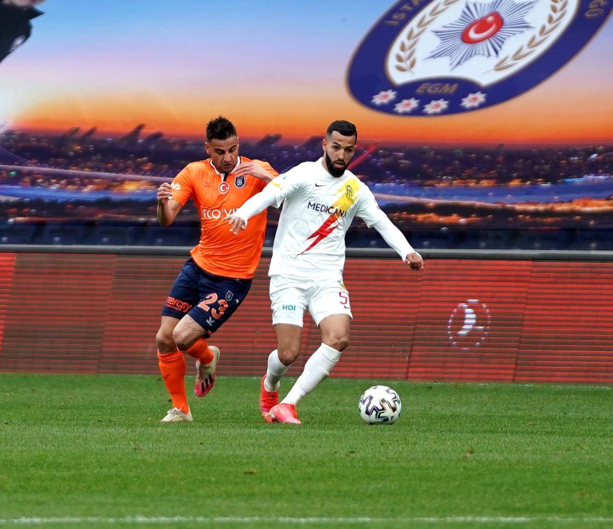 Yeni Malatyaspor da en fazla formayı terleten Chebake oldu