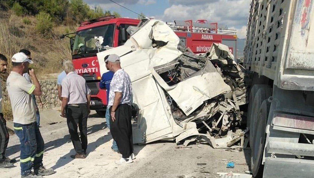 Adana’da zincirleme kaza: 3 ölü, 2 yaralı